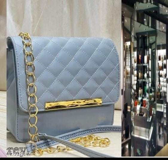 Elegance Embroidery : Small sling bag